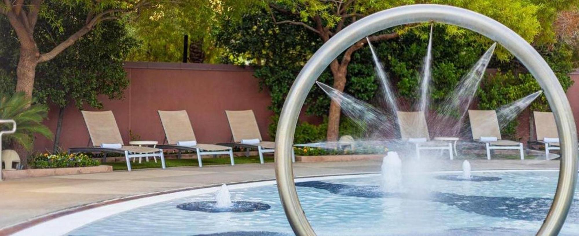 Vegas Desert Blue By Hellovacay Las Vegas
