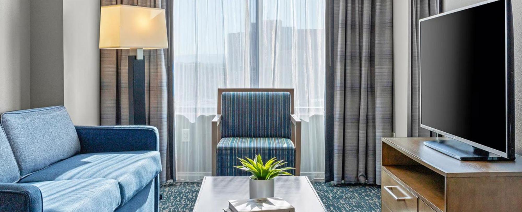 Hotel Vegas Desert Blue By Hellovacay